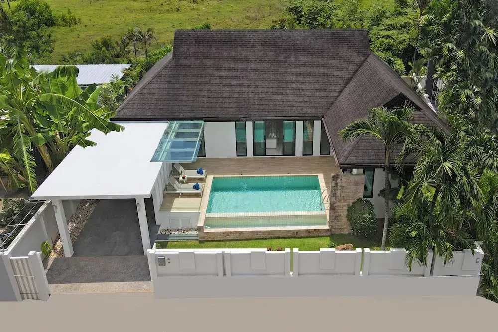 Designer 3BR Villa Silver Pool in Kamala