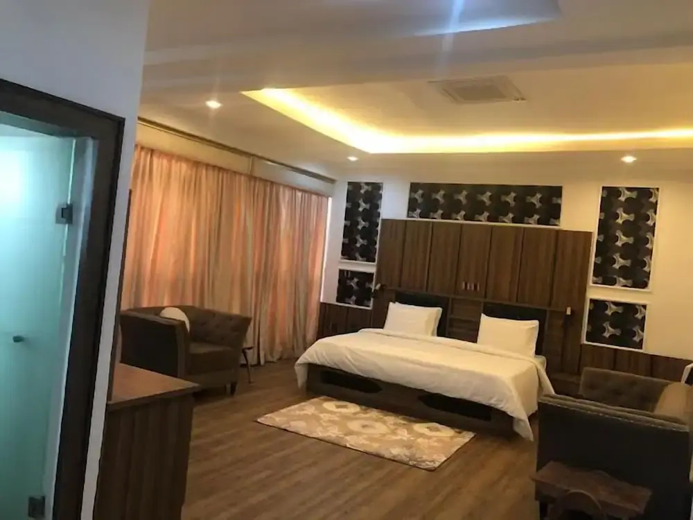 Hotel photo 2