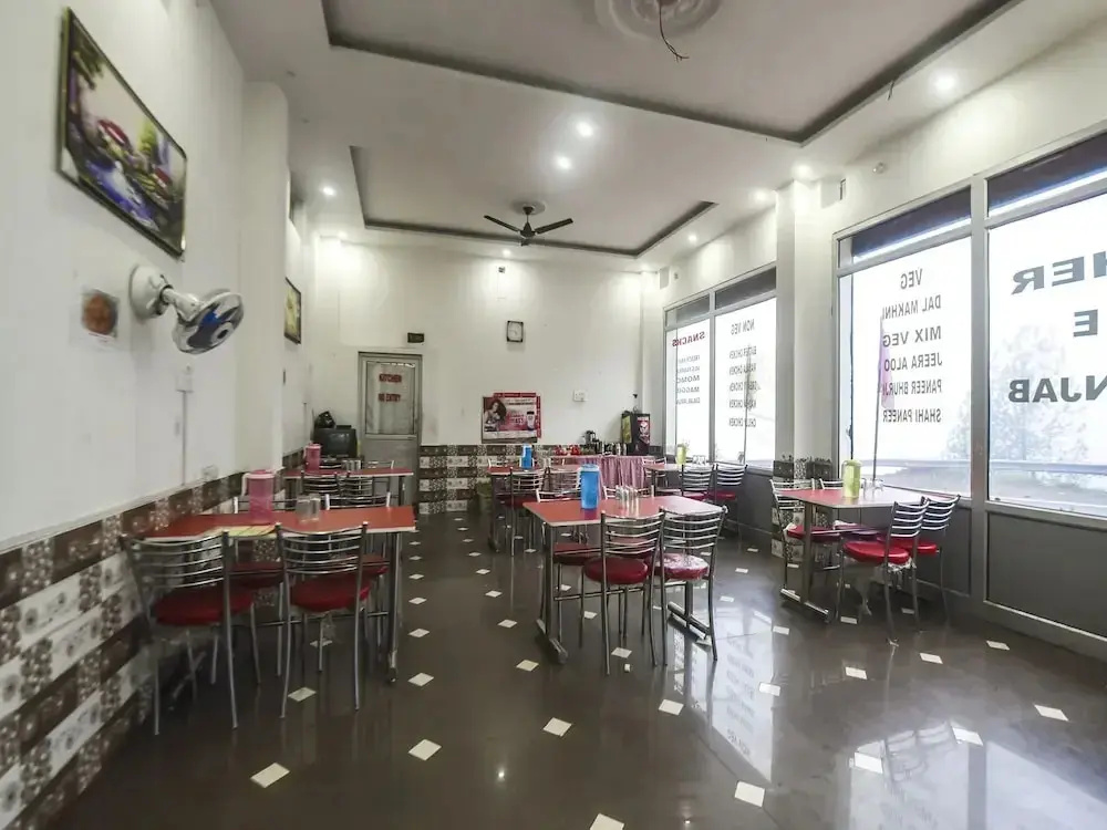 Hotel photo 12