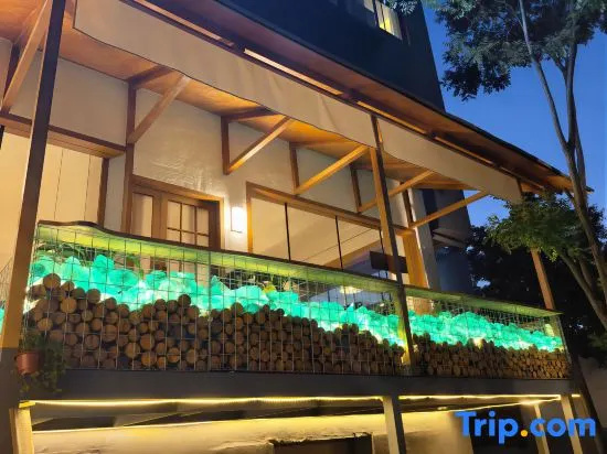 Xingpan Water Residence