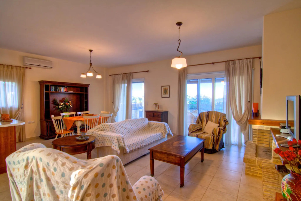 Villa with pool view