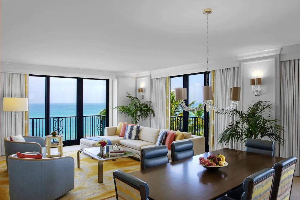 Royal Suite with balcony and oceanfront