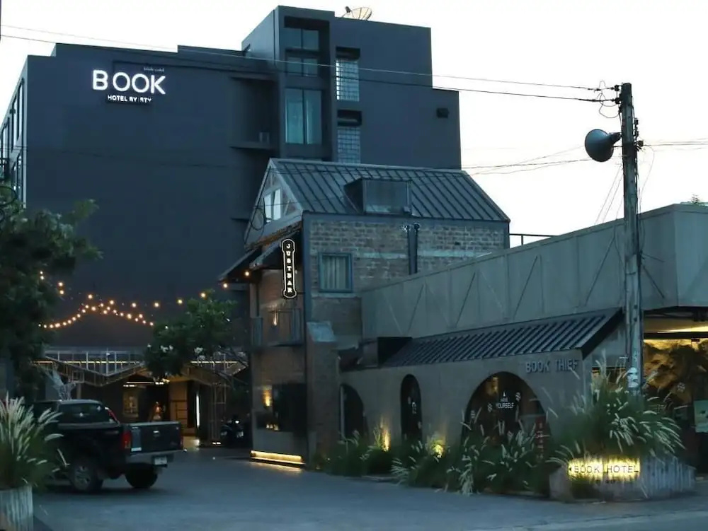 BOOK Design Hotel