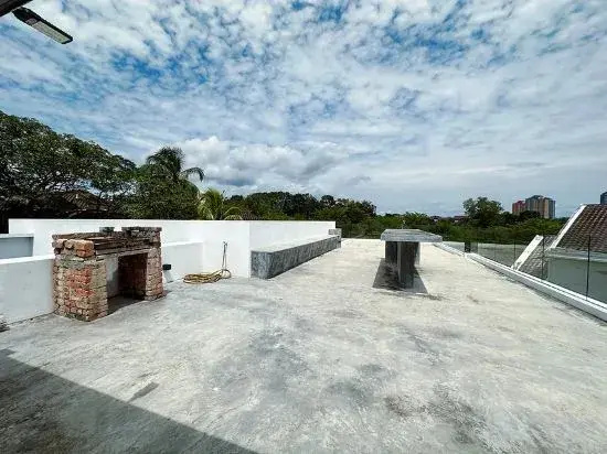 The Luxurious 245, A Famosa Melaka