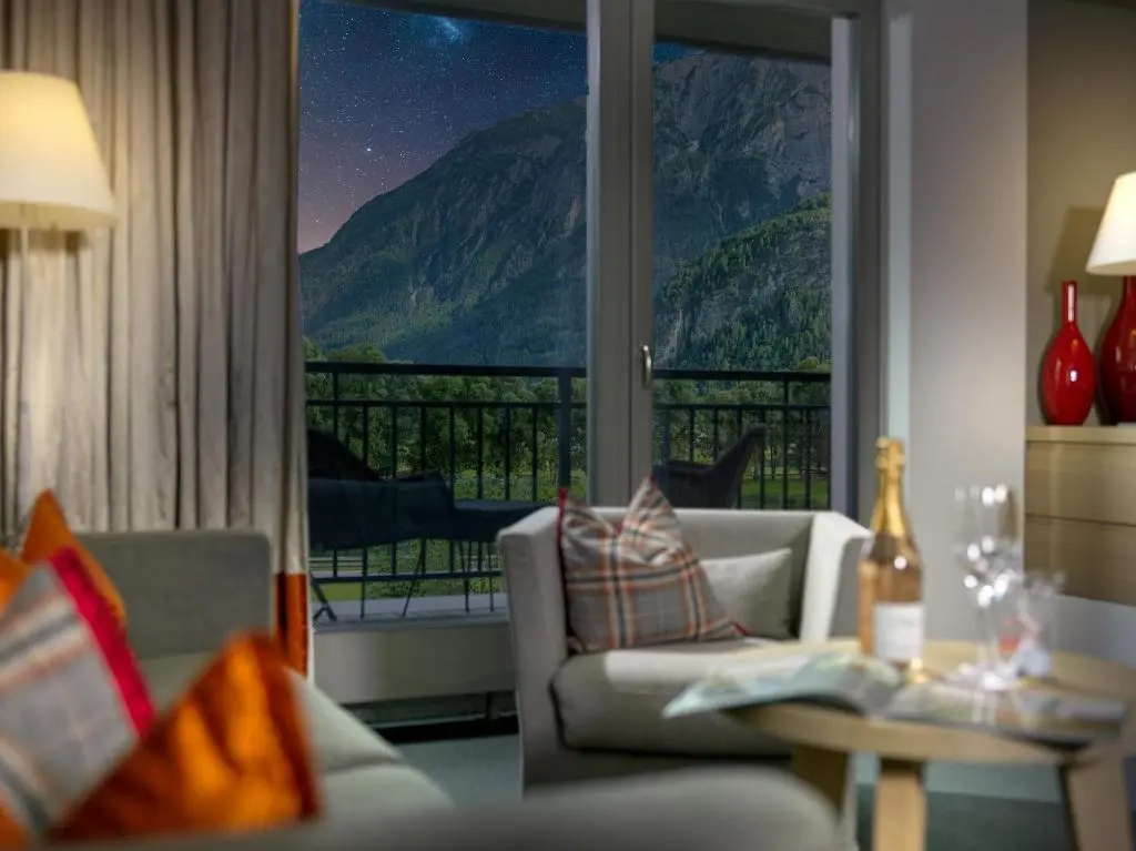 Suite with view