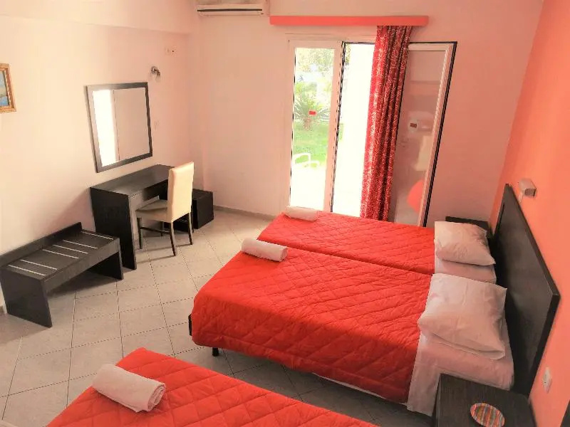Oasis Beach Club - Chambres