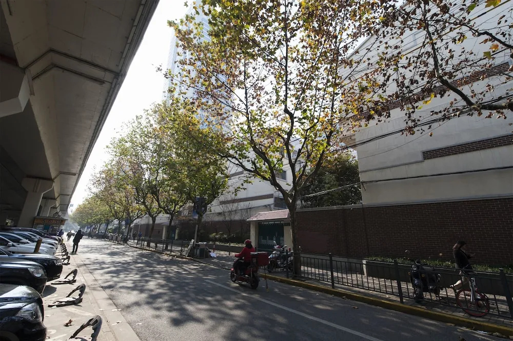 Hiroom Apartment - North Chengdu Road