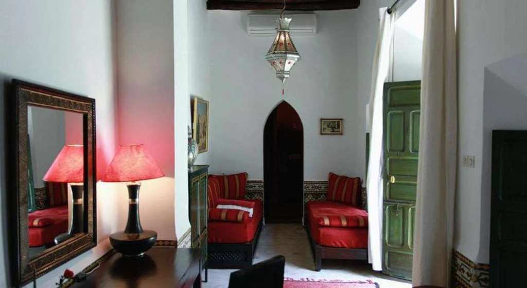 Riad Al Karama - Général