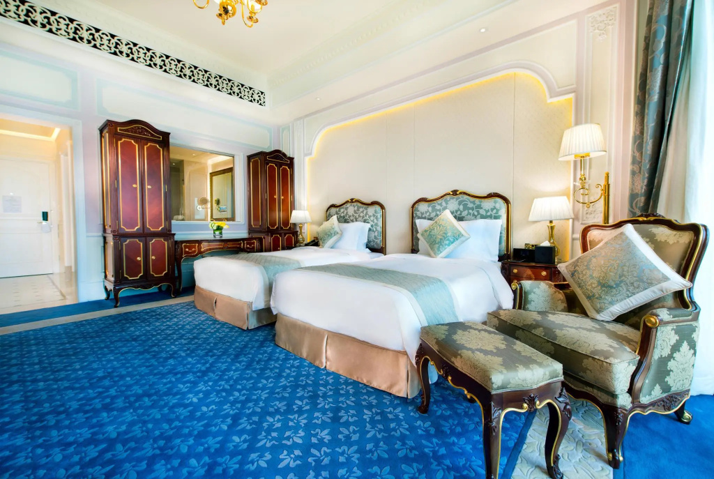 Superior room