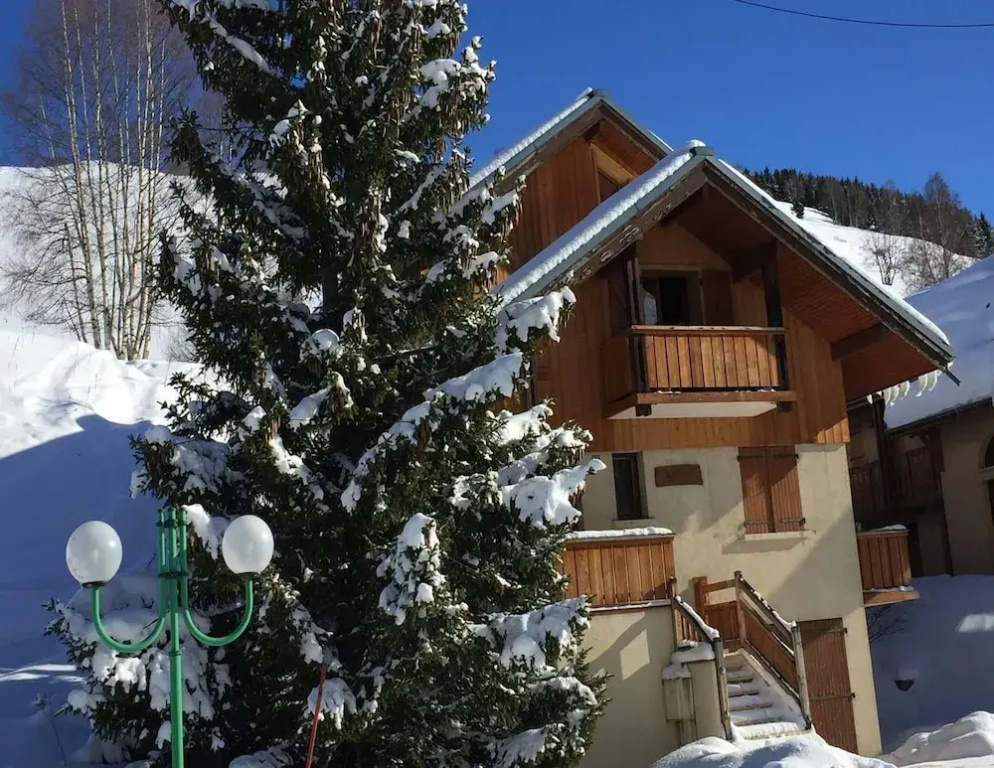 Chalet in Les Deux Alpes With Panoramic Views