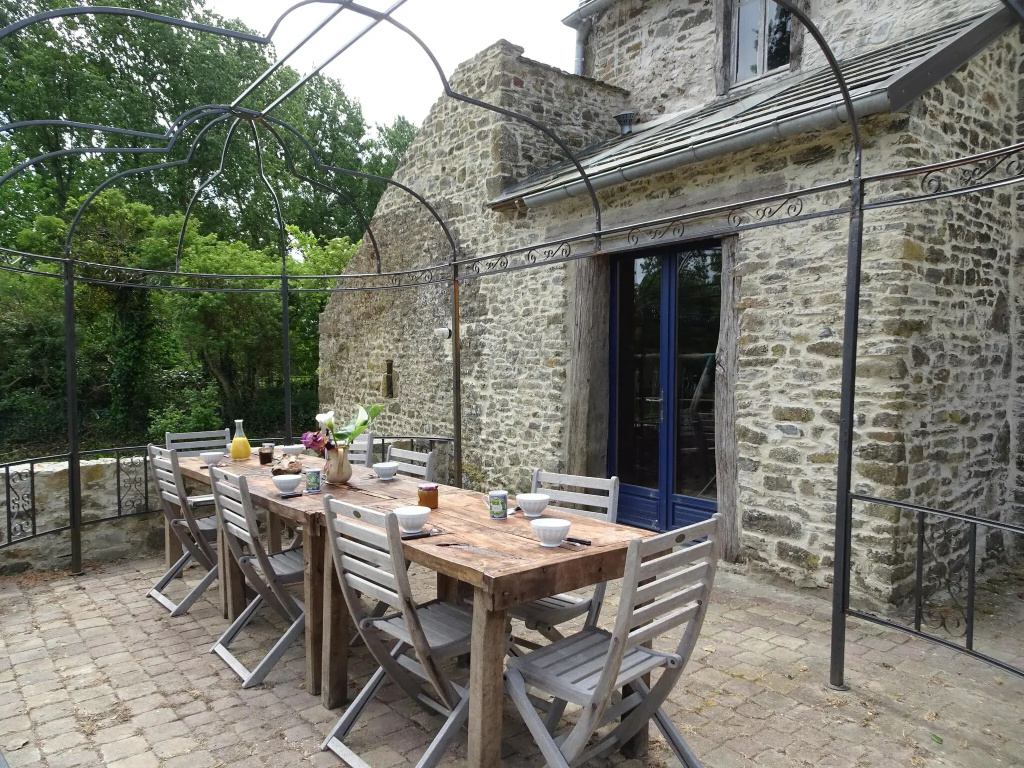 Country House on a Beautiful Medieval Estate