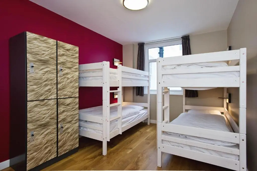Отель Wombat's City Hostel London в Лондоне