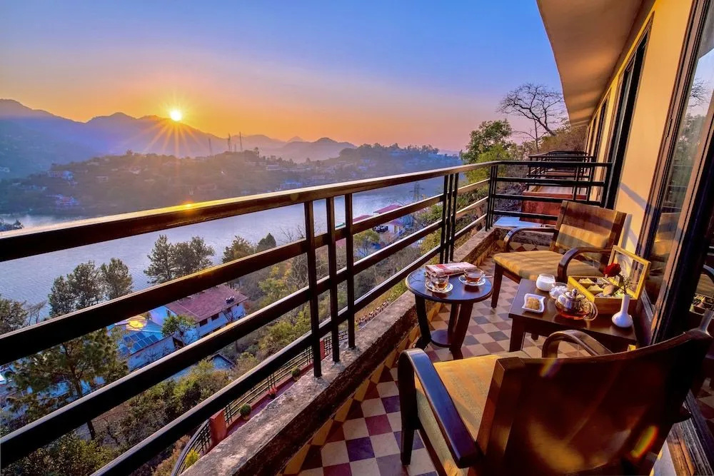 Balcony & Terrace