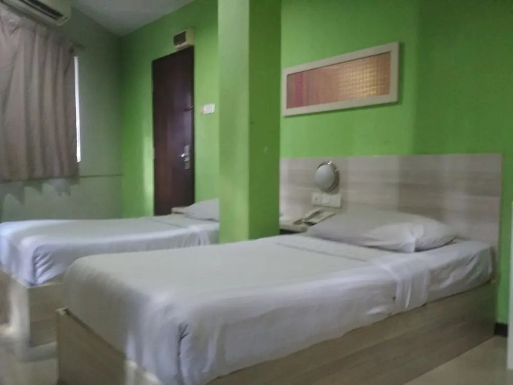 Ms City Hotel by OYO Rooms
