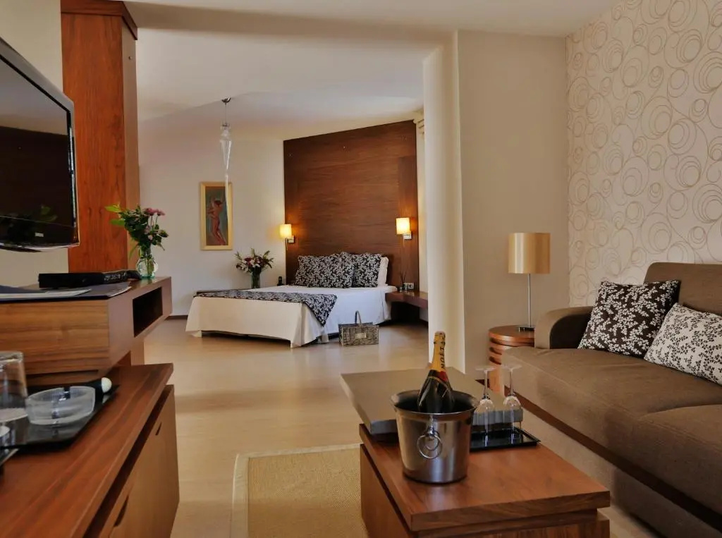 Superior Triple room