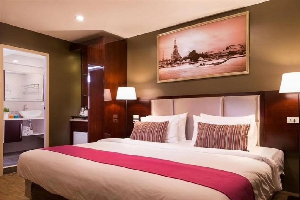 Ratchada Point Hotel - Général