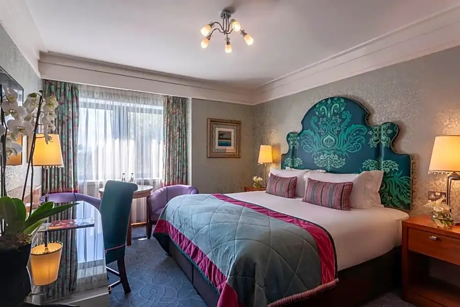 Clontarf Castle Hotel - Chambres