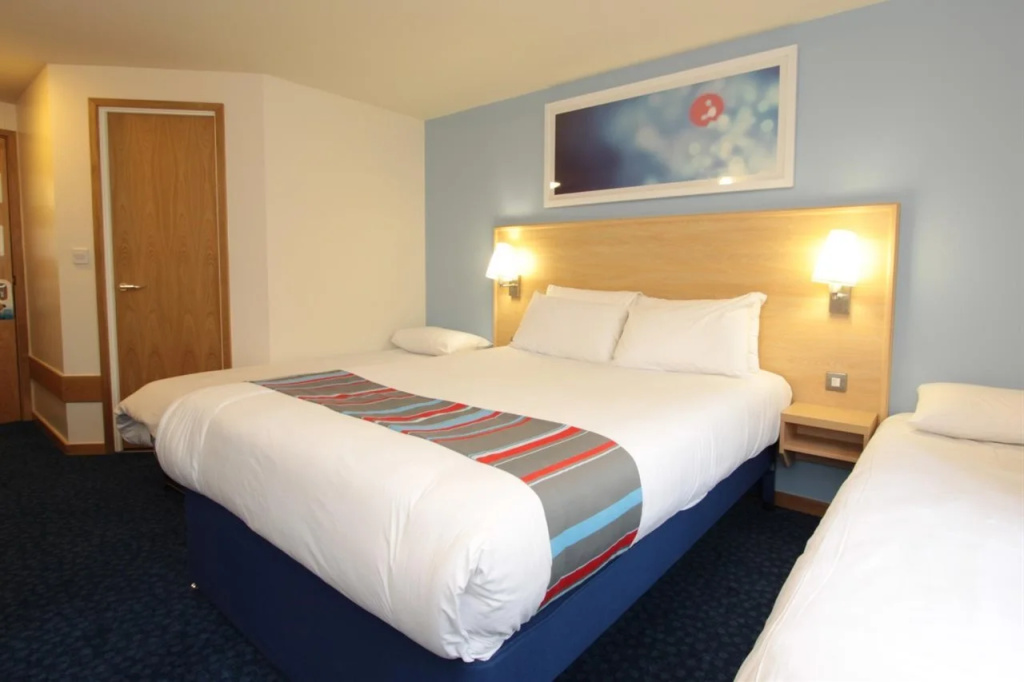 Travelodge Aberdeen Central - 5
