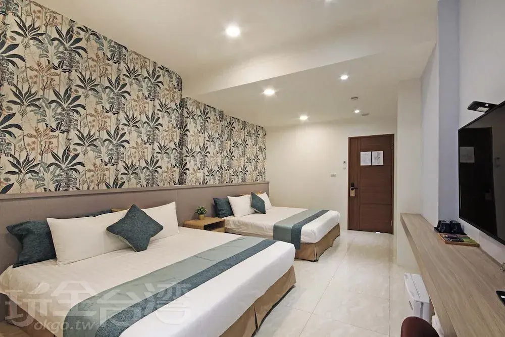 Hotel photo 12