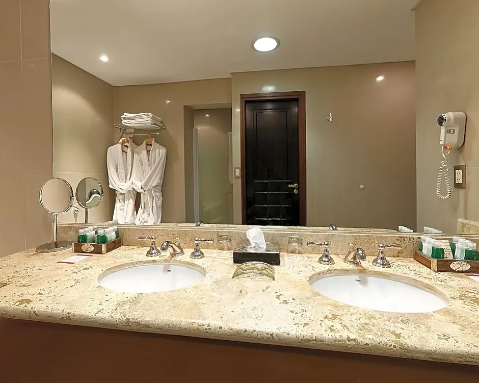 Standard Junior Suite