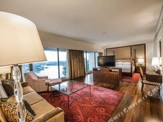 Hilton Kuching Hotel