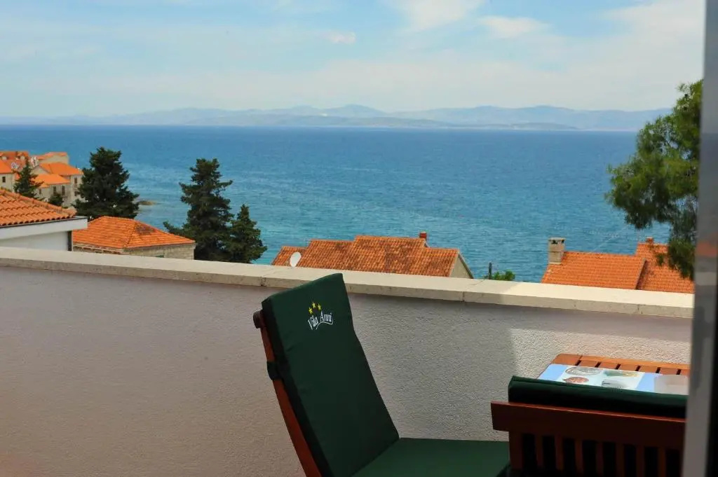 Studio with balcony and with sea view