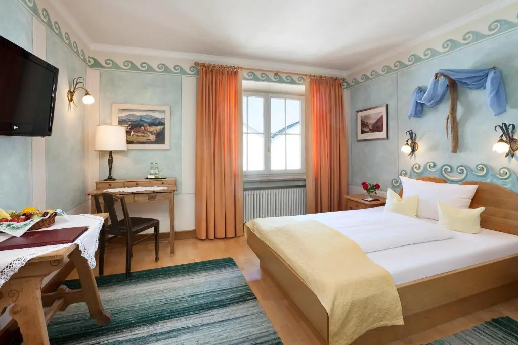 Hotel Hirsch - Chambres