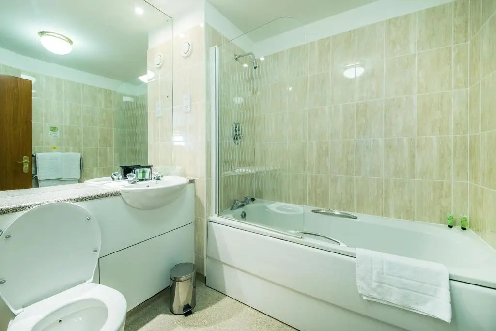 The Arden Hotel & Leisure Club - Chambres