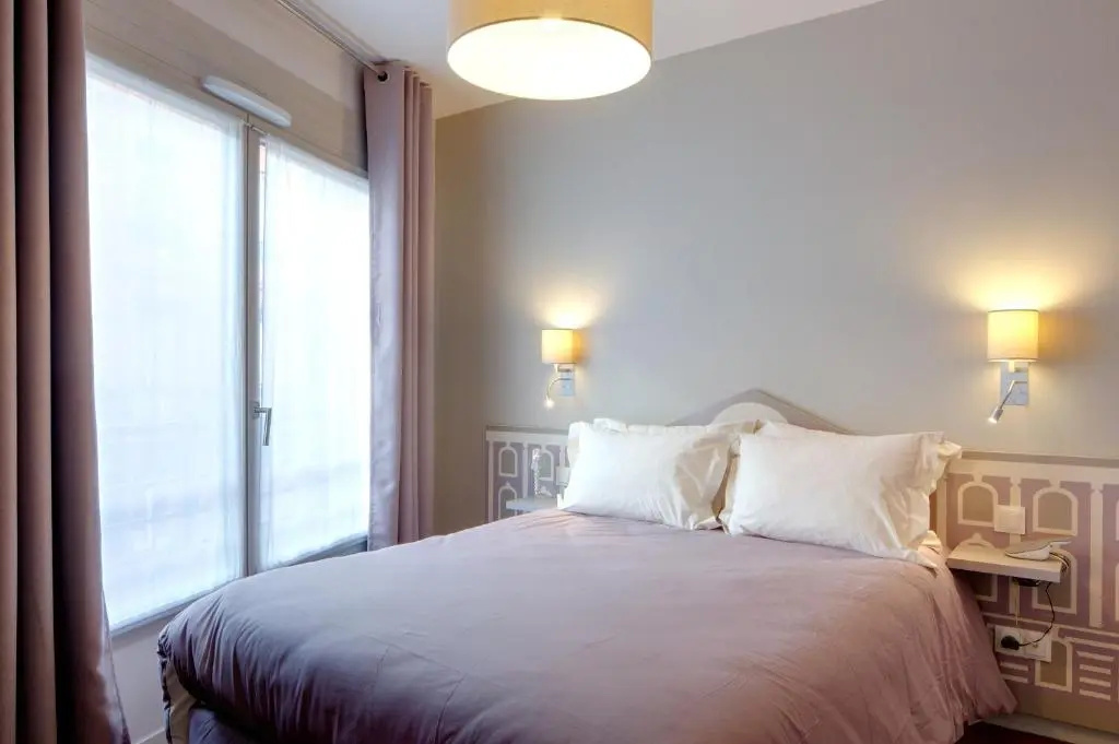 Ours Blanc-Wilson - Chambres