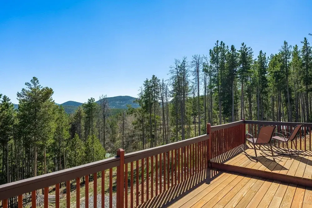 Mountain View Apartment Near Downtown Hiking