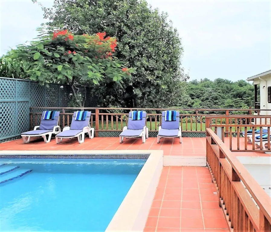 Two Bays Beach Villa Apartment and Studios - фото 8