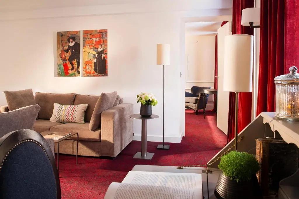Hôtel Moliere 62