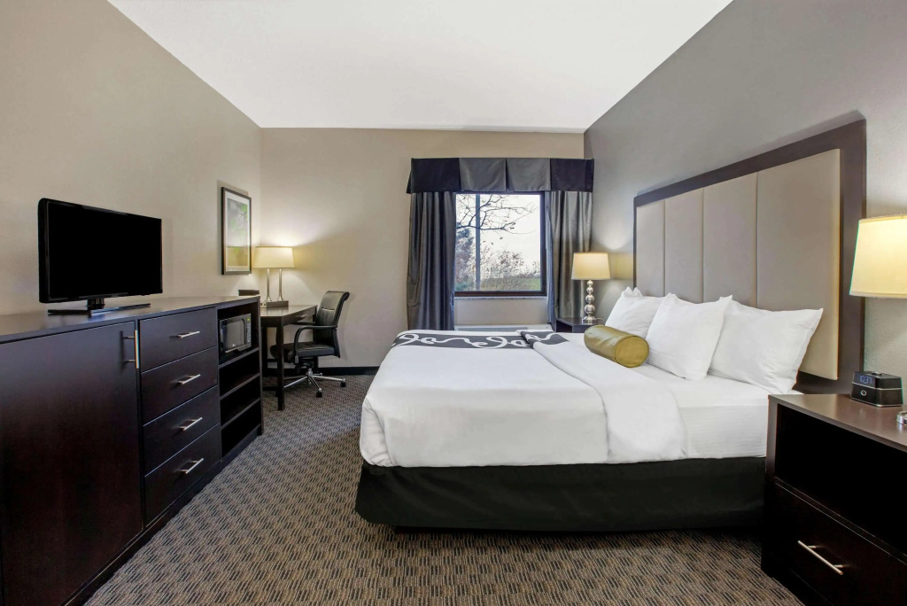 La Quinta Inn & Suites by Wyndham Detroit Metro Airport - Général