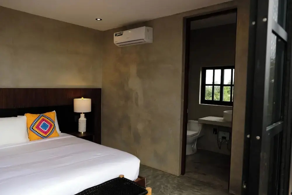 Premier room