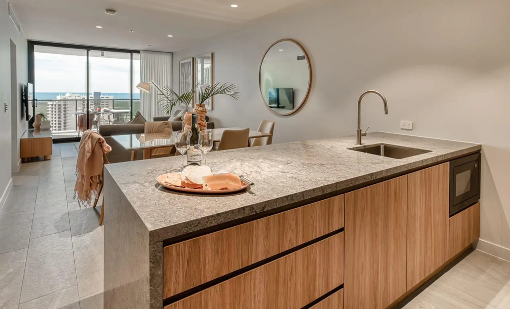 2 Bedrooms Apartment with ocean view