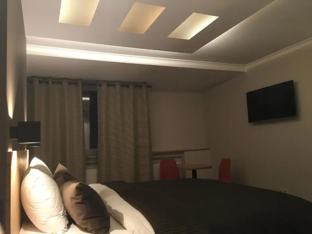Hotel The New Fox - Chambres