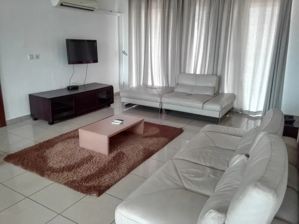 3 Bedrooms Standard Apartment