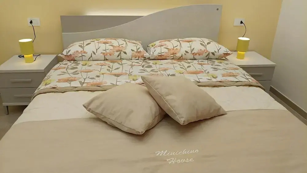 Minichino House B&B
