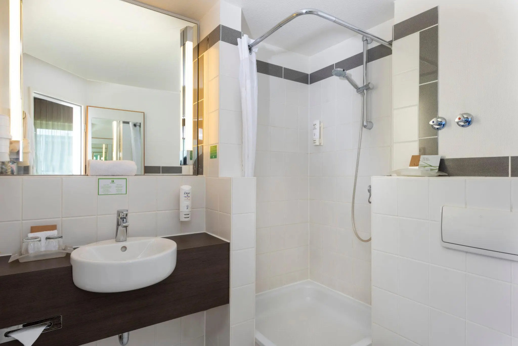 Sunday Hotel Frankfurt Airport - Neu-Isenburg - Chambres