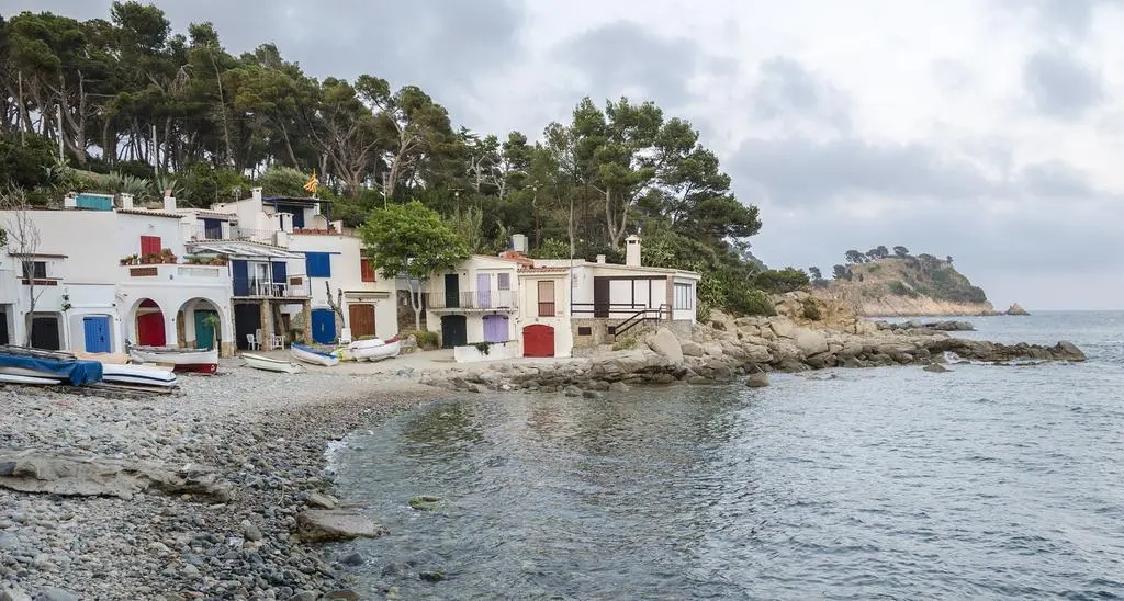 Beach & Waterfront