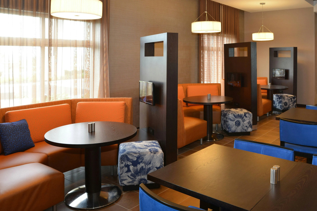 Courtyard by Marriott Youngstown Canfield - Général