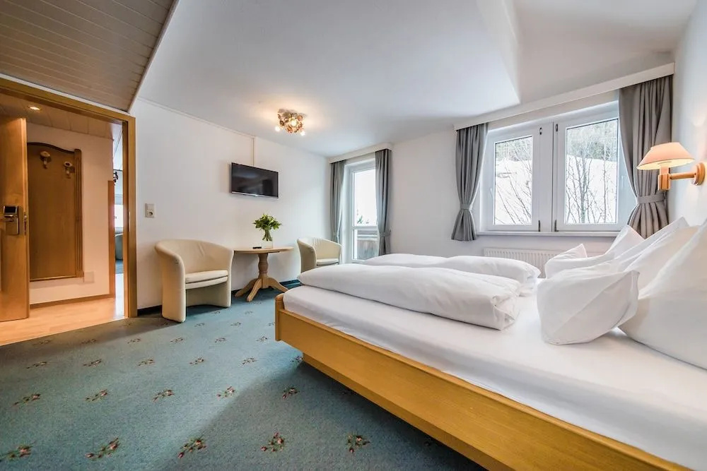 Hotel photo 38
