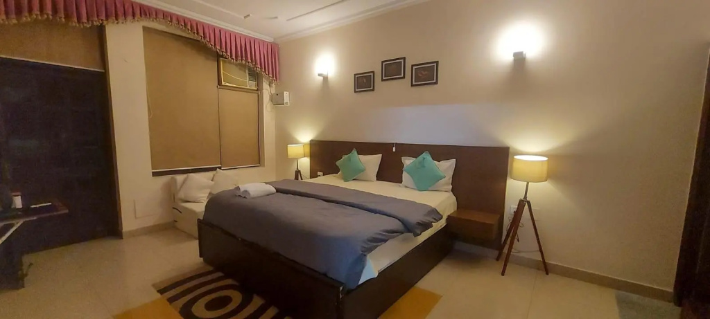 Superior room
