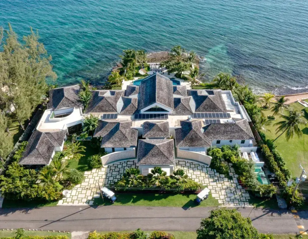 Oceans 8 Villa 6BR