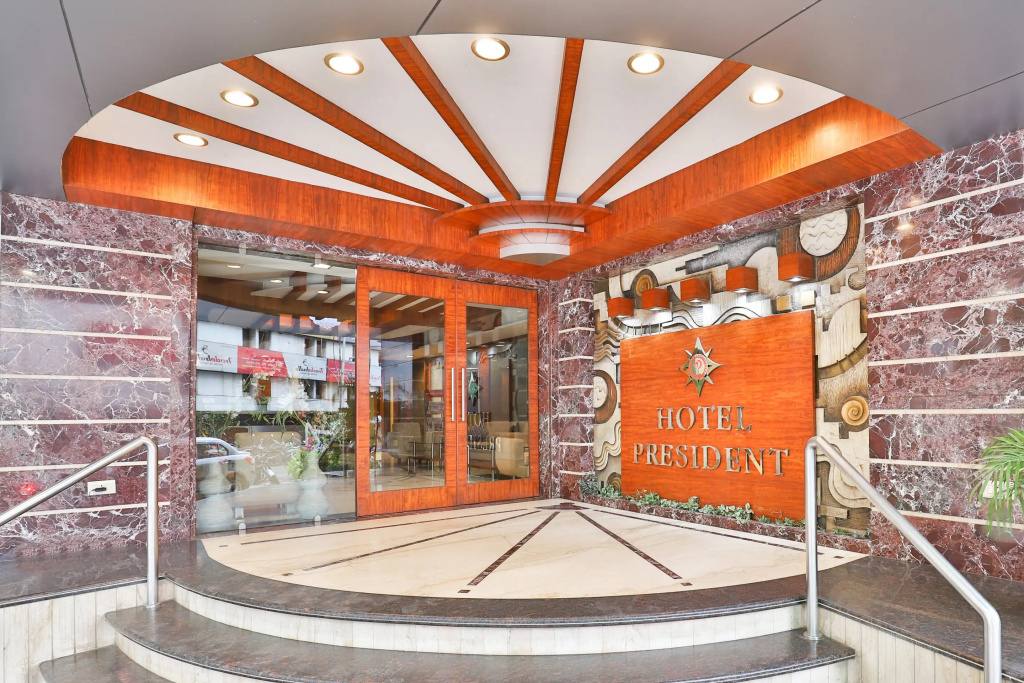 Hotel President