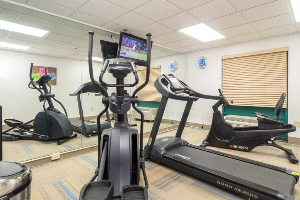 Holiday Inn Express Hotel & Suites Memphis Southwind by IHG - Général