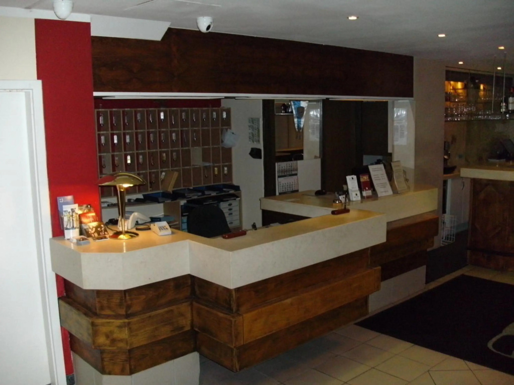 Image 1