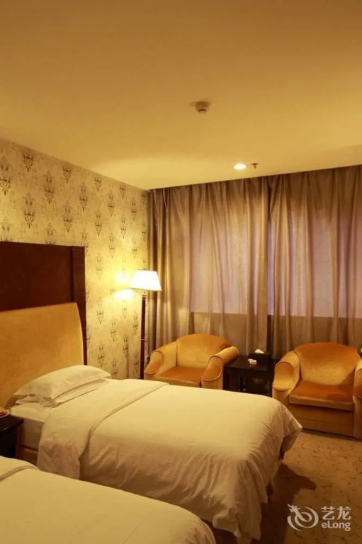 Xiongfei Holiday Hotel - Zigong - фото 9