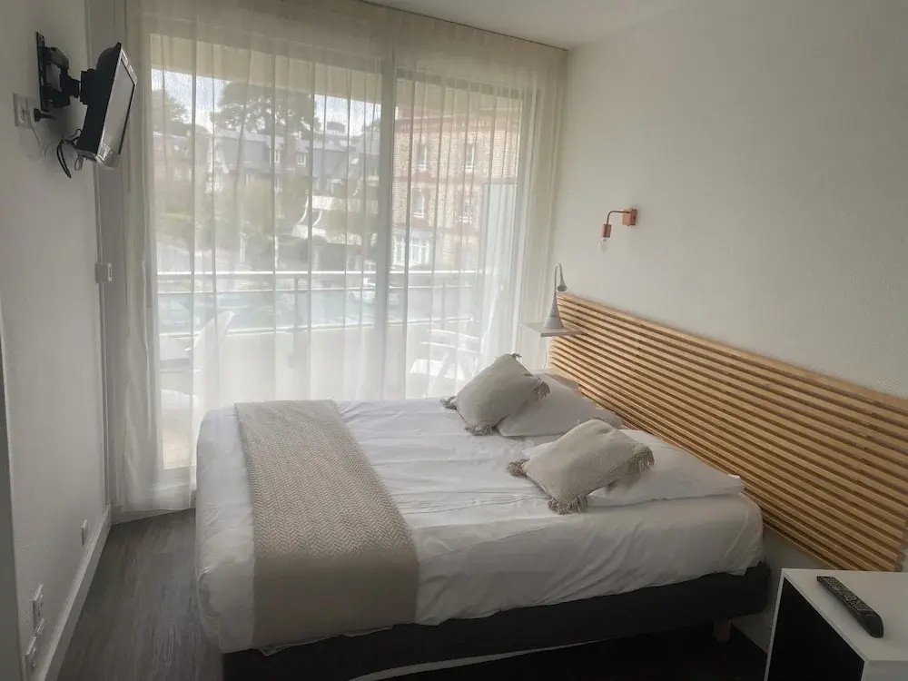 1 Bedroom Family Apartment with balcony