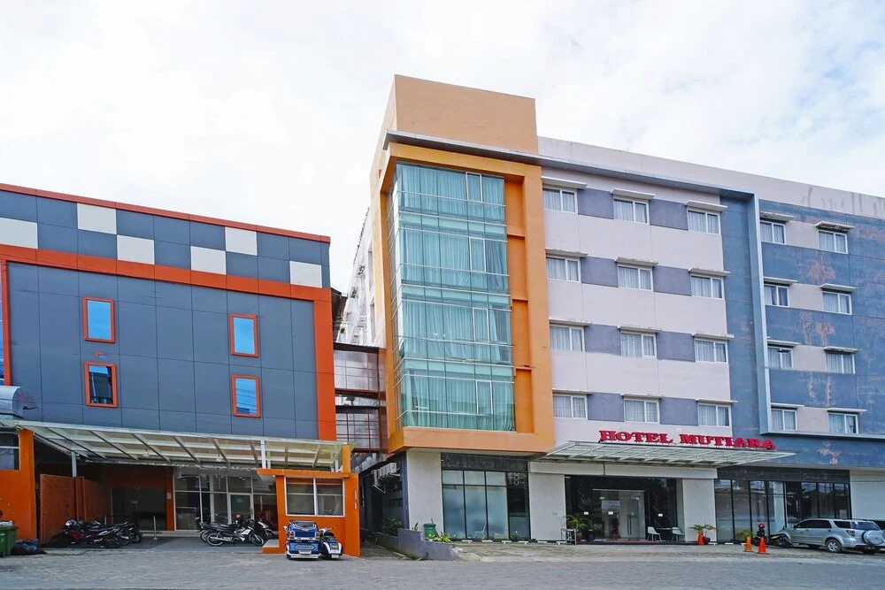 Collection O 91373 M Hotel